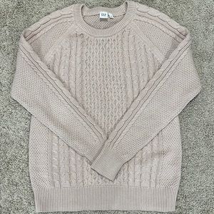 GENTLY WORN LIGHT PINK GAP CABLE KNIT SWEATER. GAP. SIZE SMALL.